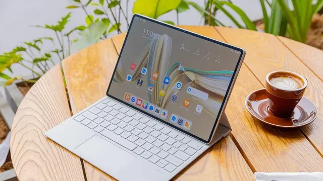 Resmi Diluncurkan, HUAWEI MatePad Pro 12,2 Dilengkapi Layar Tandem OLED Terbaik dan Keyboard Jenius yang Lebih Dari Laptop!